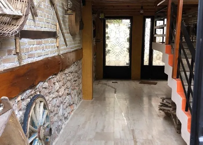 Kaleici Muethis Tasarim Harika Ev Apartment Antalya
