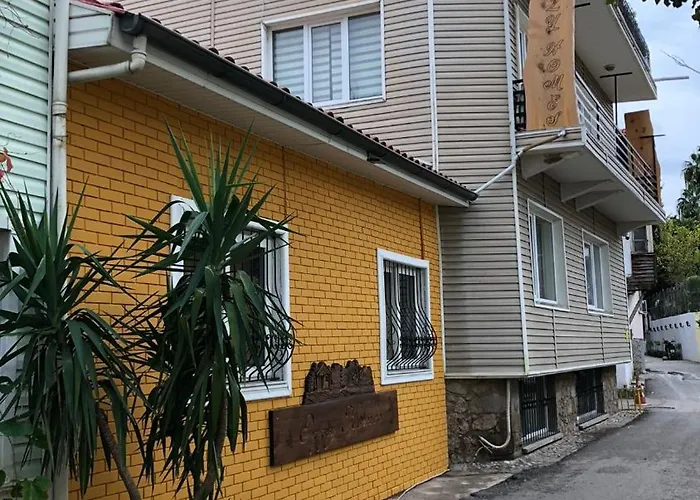 Kaleici Muethis Tasarim Harika Ev